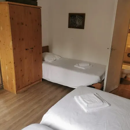 Fleur Des Neiges Hotel